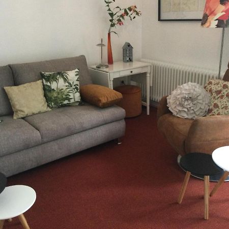 Ferienhaus Us Luett Hus Und Das Zimmer Linde Im Haupthaus Oldenbourg Extérieur photo
