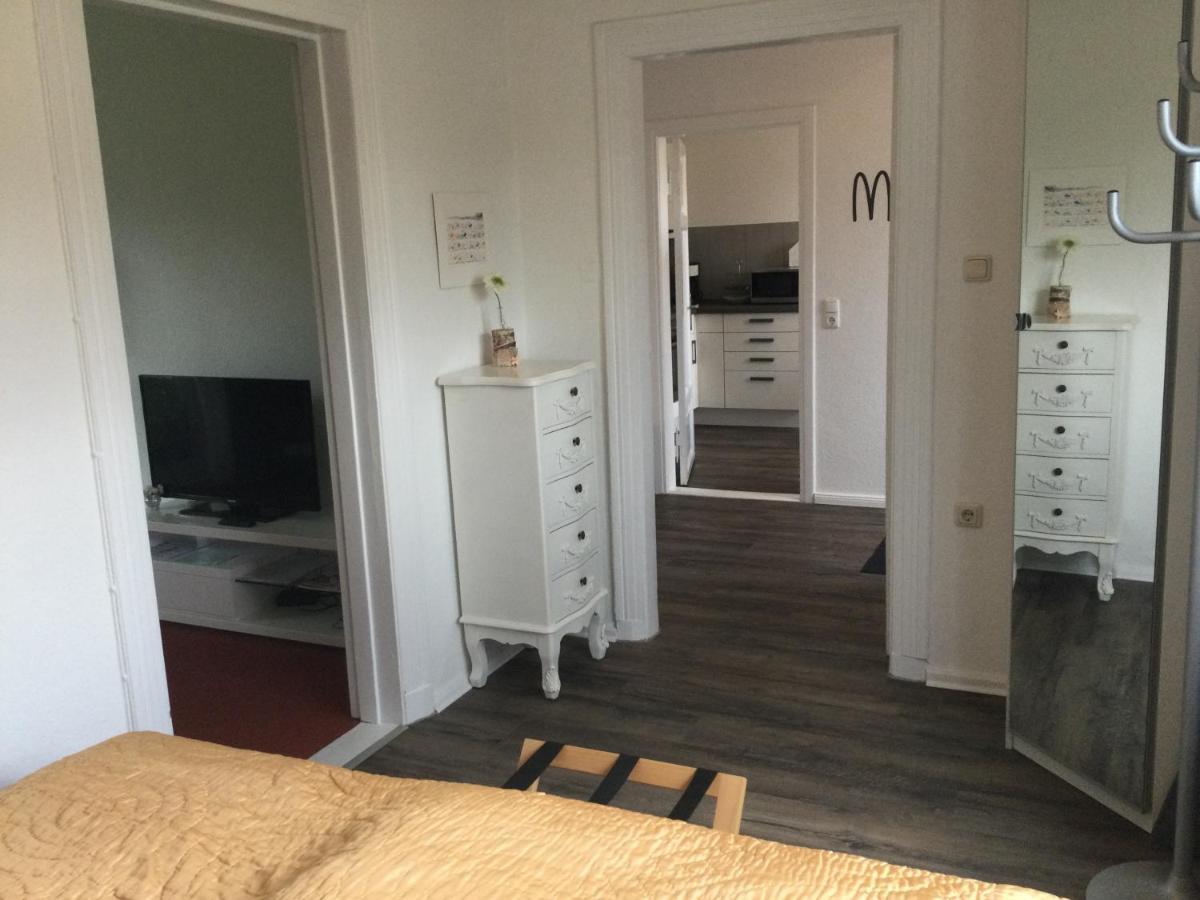 Ferienhaus Us Luett Hus Und Das Zimmer Linde Im Haupthaus Oldenbourg Extérieur photo